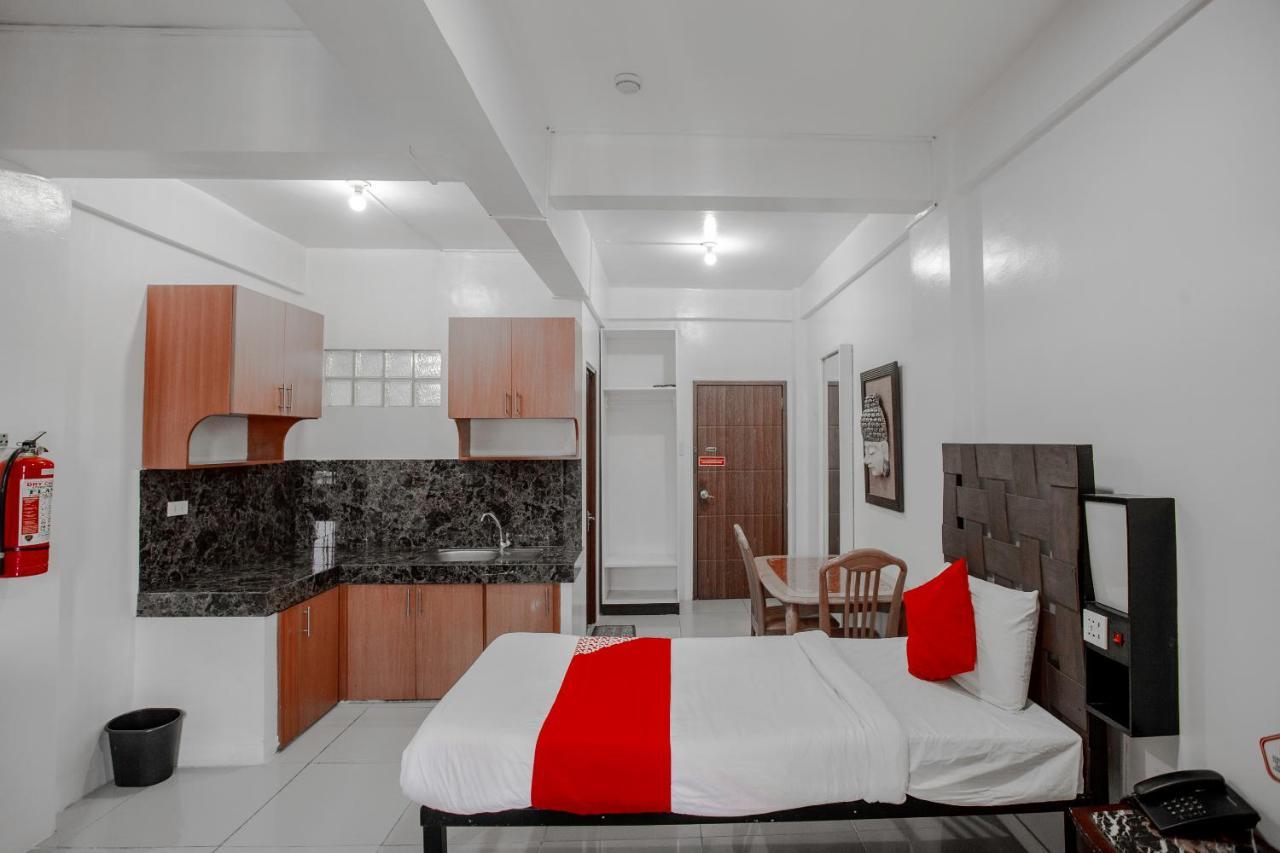 Hotel Super Oyo 134 The Bedstation Mandaluyong Zewnętrze zdjęcie