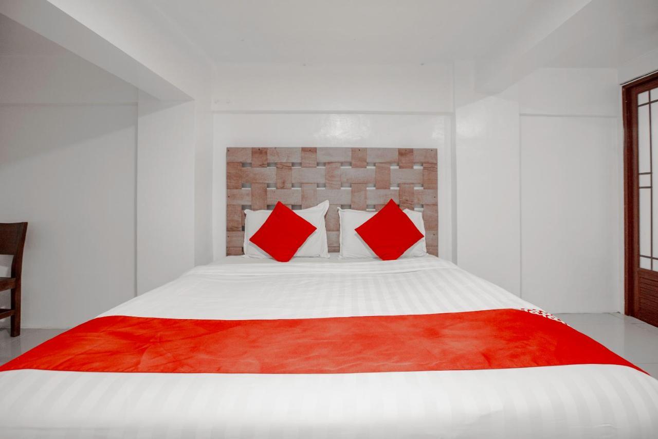 Hotel Super Oyo 134 The Bedstation Mandaluyong Zewnętrze zdjęcie
