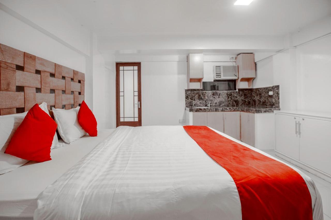 Hotel Super Oyo 134 The Bedstation Mandaluyong Zewnętrze zdjęcie