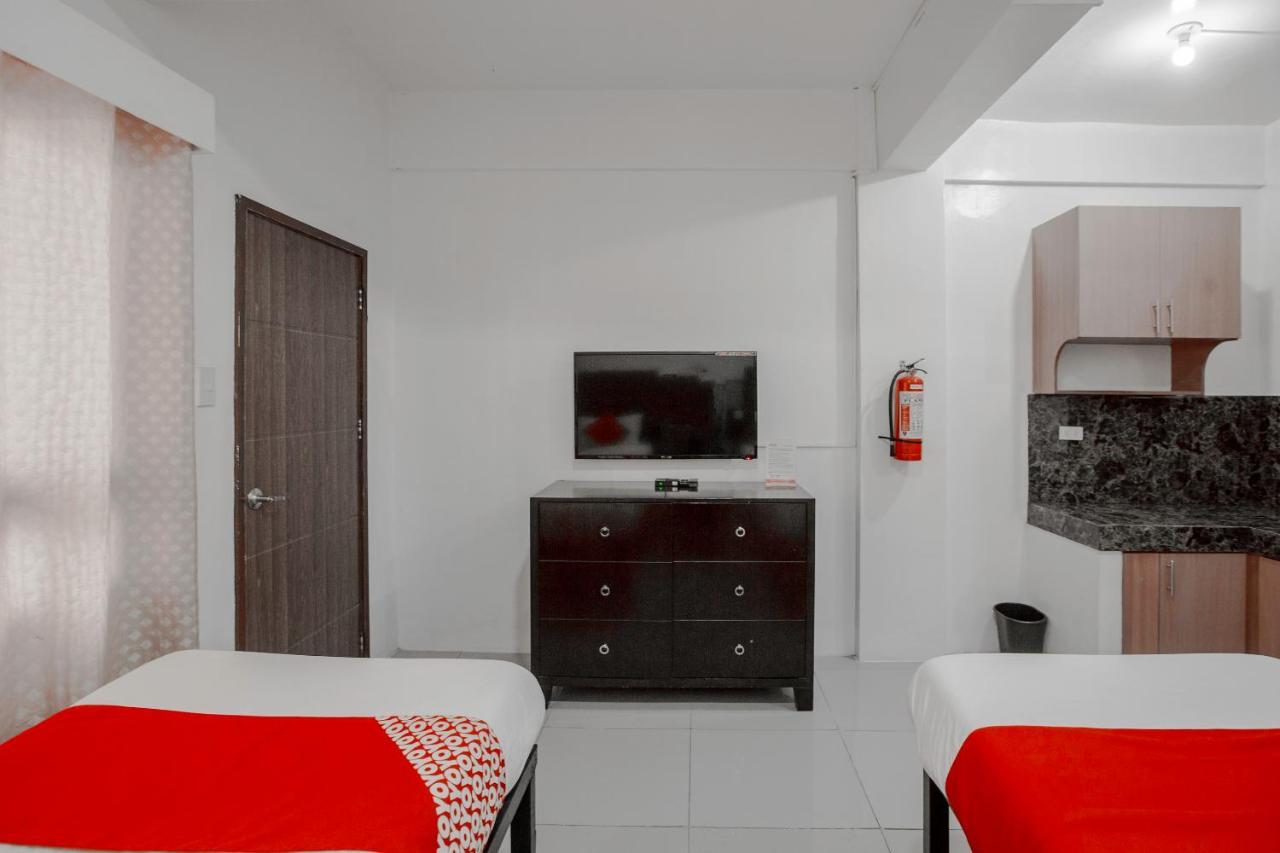 Hotel Super Oyo 134 The Bedstation Mandaluyong Zewnętrze zdjęcie