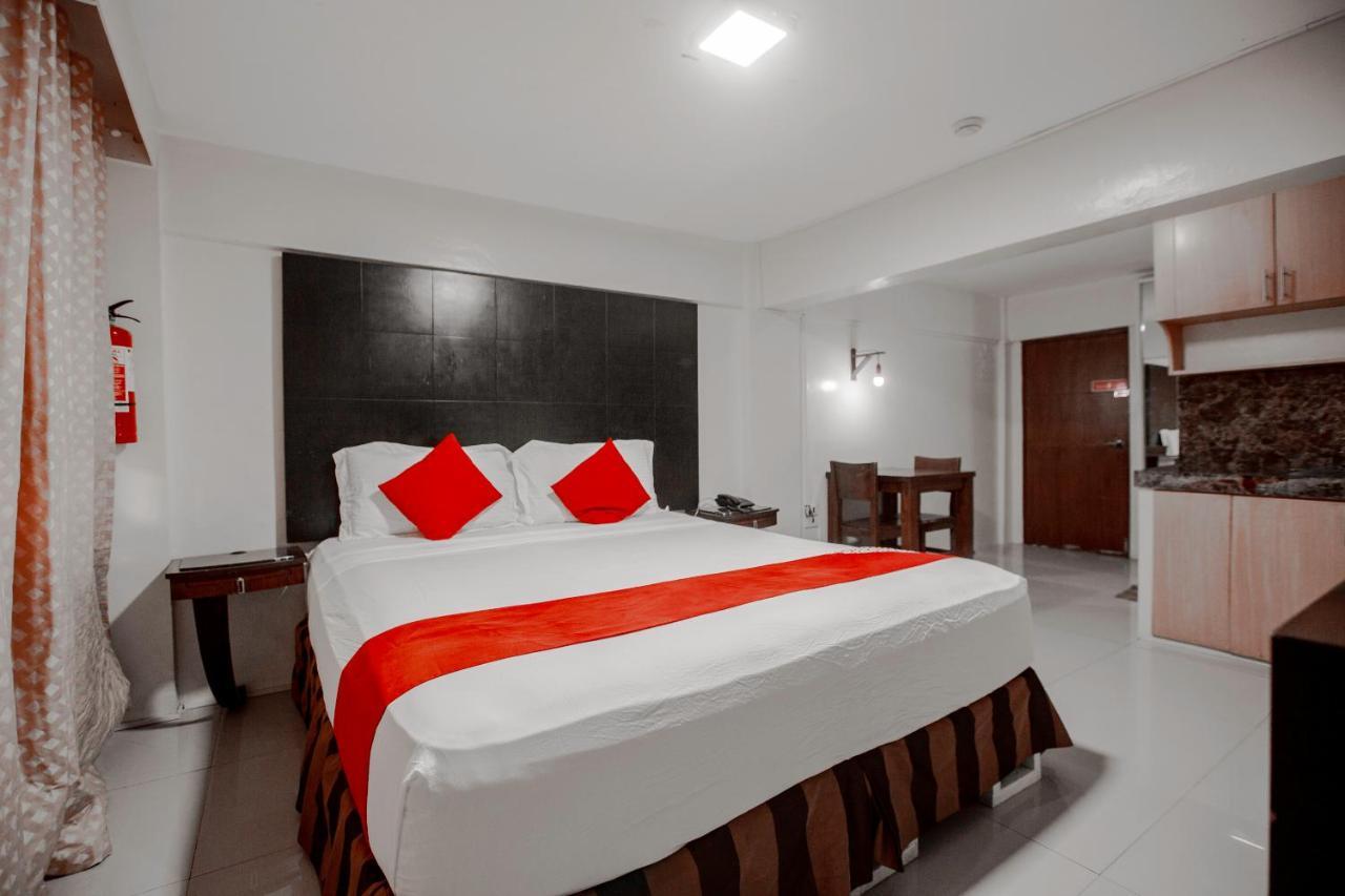 Hotel Super Oyo 134 The Bedstation Mandaluyong Zewnętrze zdjęcie