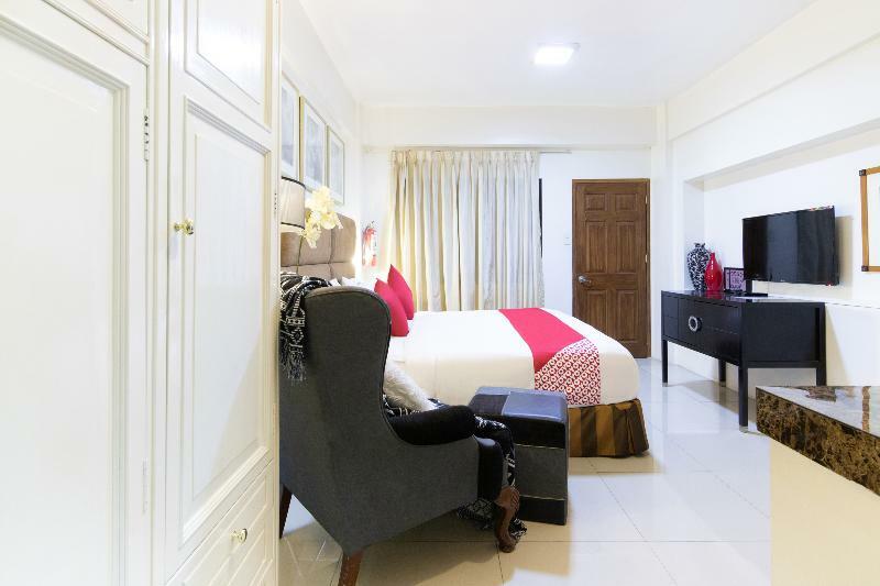 Hotel Super Oyo 134 The Bedstation Mandaluyong Zewnętrze zdjęcie